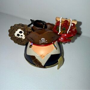 Disney Parks Pirates of the Caribbean Ear Hat Ornament, Costa Alavezos, Retired